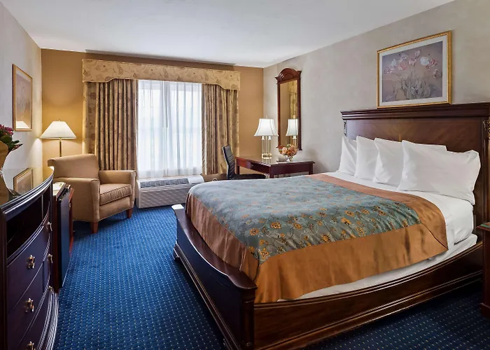 Best Western Plus Lawnfield Inn&Suites
